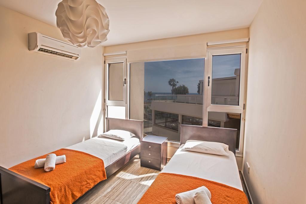 Pallinio Fig Tree Bay Apartments Protaras Bagian luar foto